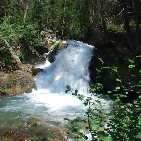 Haus Wiesenblick منزل للإقامة لانغنفلد