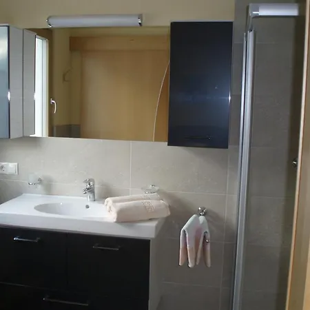 منزل للإقامة Haus Wiesenblick