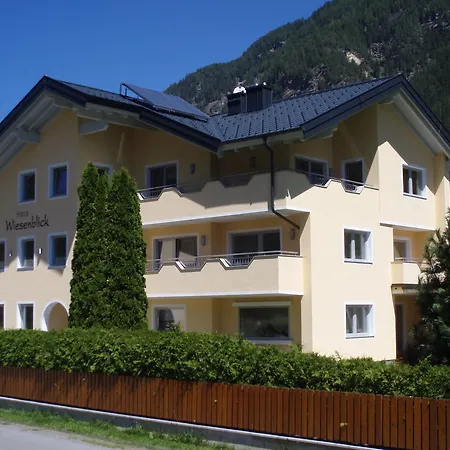 Privatunterkunft Haus Wiesenblick