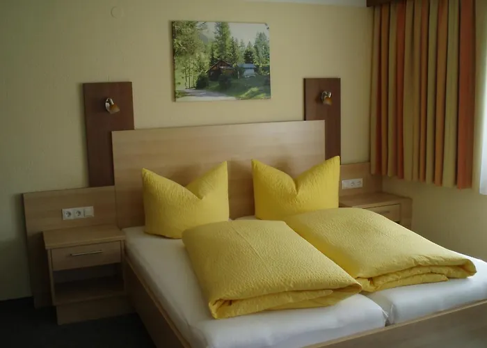 Haus Wiesenblick Alloggio in famiglia *